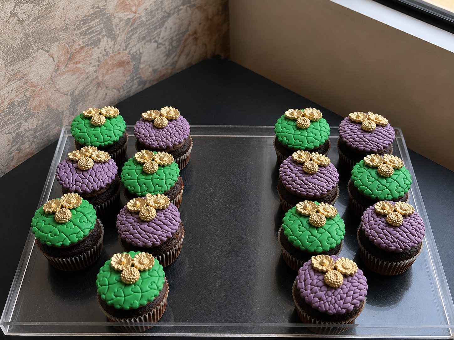 Flower Chocolate Cupcakes