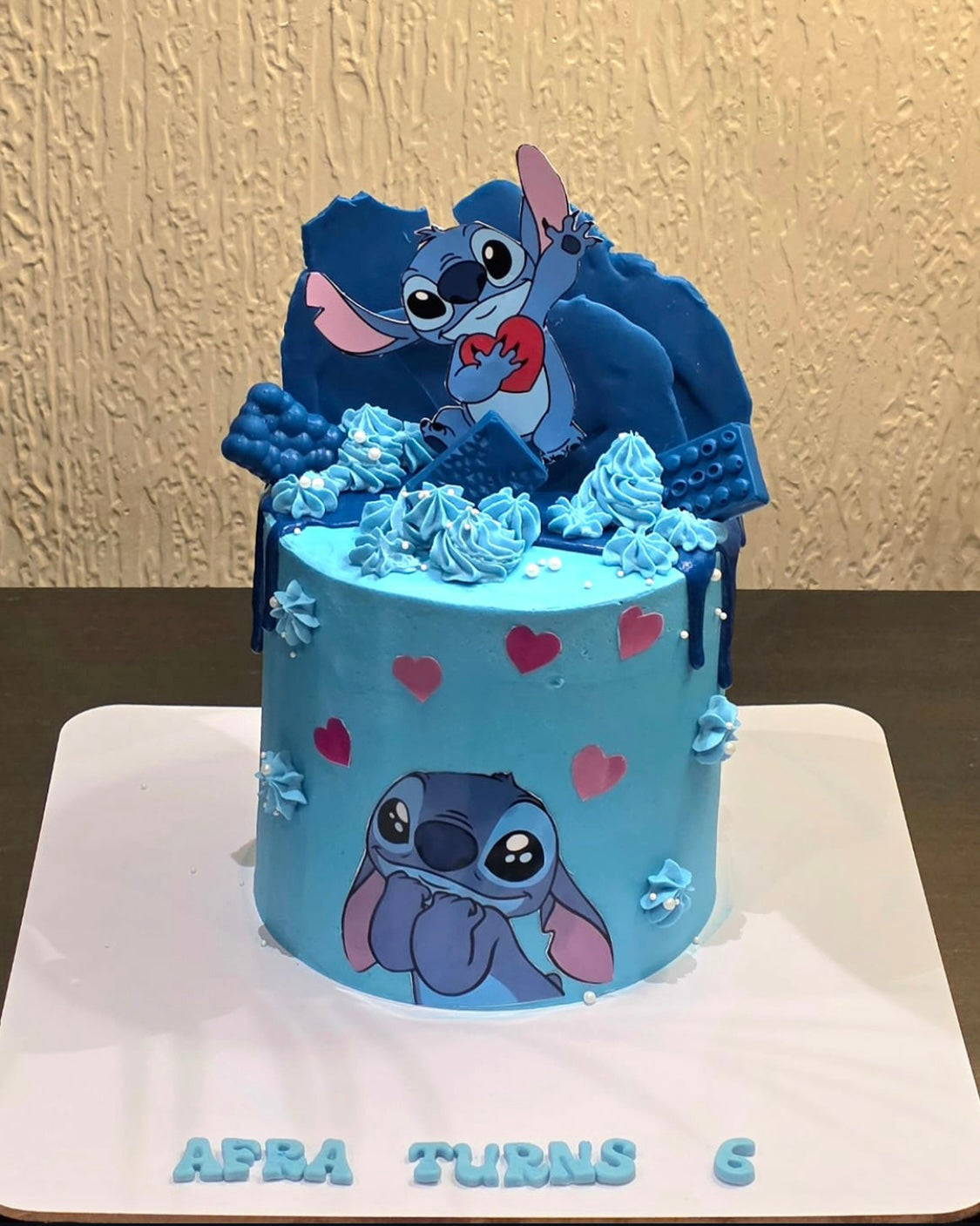 Ohana Island Cake