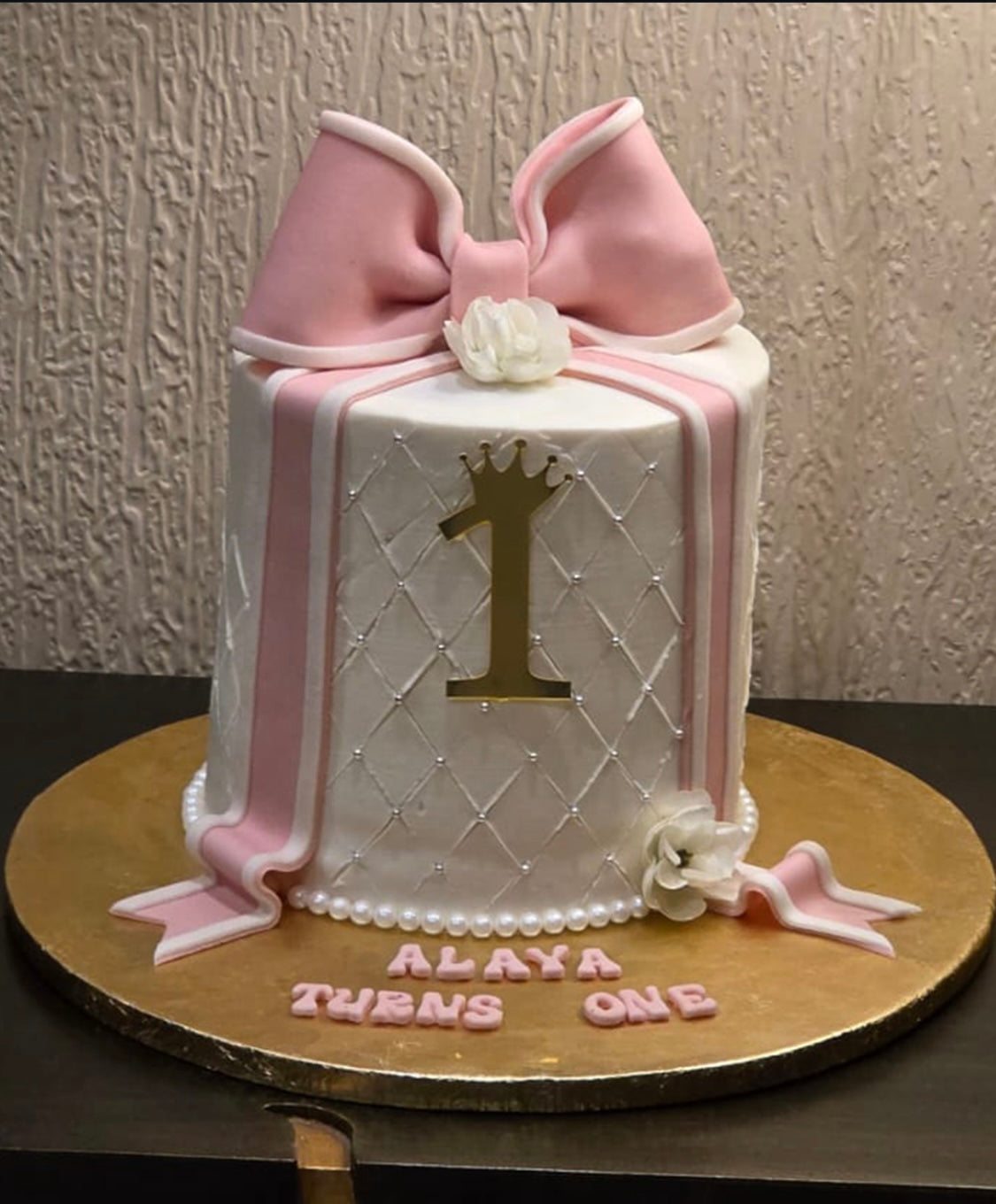 Princess Bow Cake